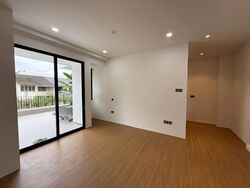 Opera Estate (D15), Terrace #542280601